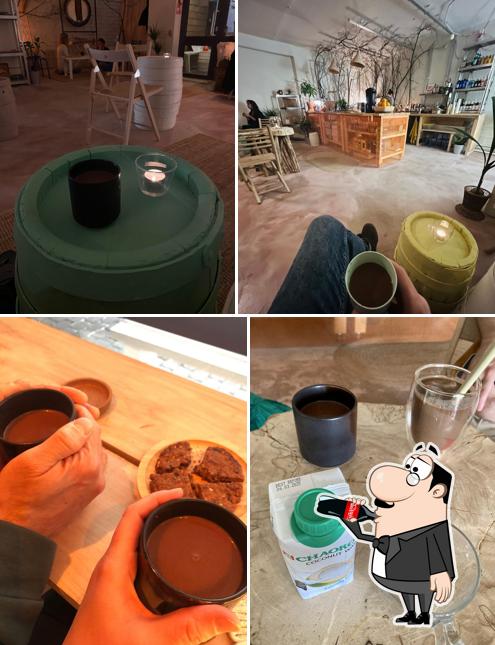 ONE Cacao Coffee Shop