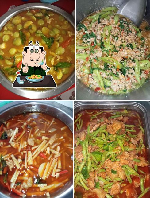 ร้านข้าวแกงแง๊นแง๊น
