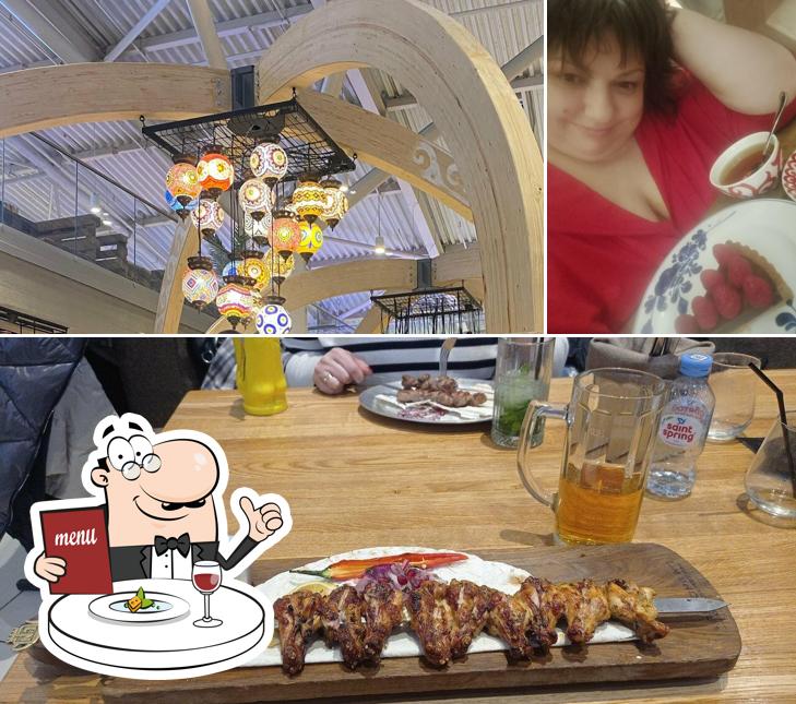 Помимо прочего, в Чайхона № 1 есть еда и напитки