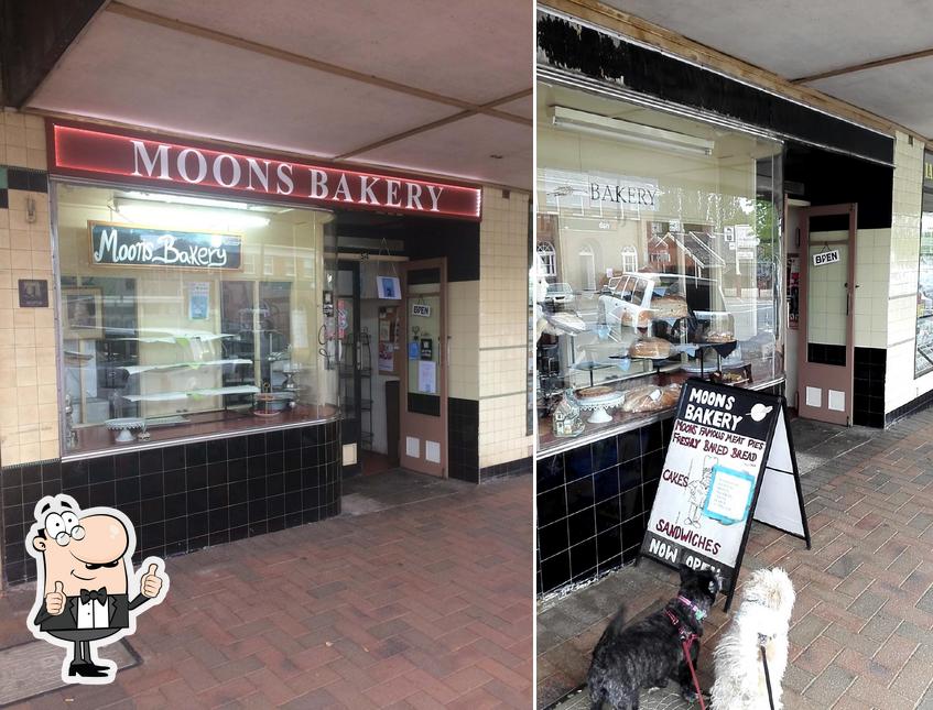 Moons bakery