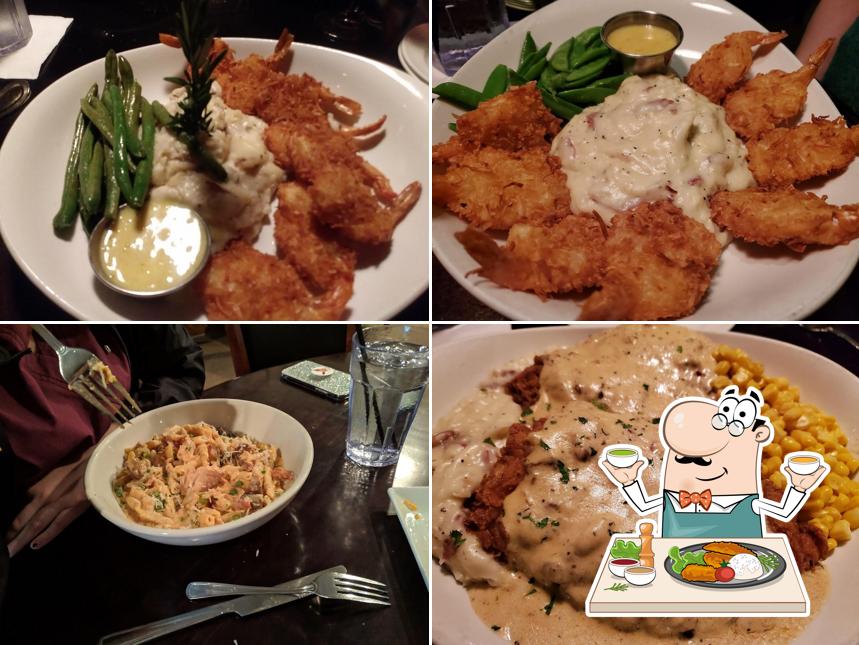 Nat's On Maple