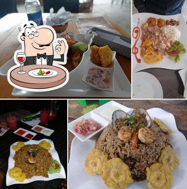 Picanteria John's
