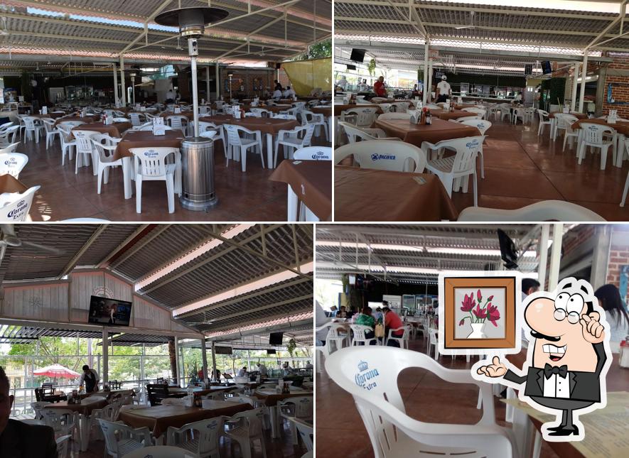El Mangle Mariscos