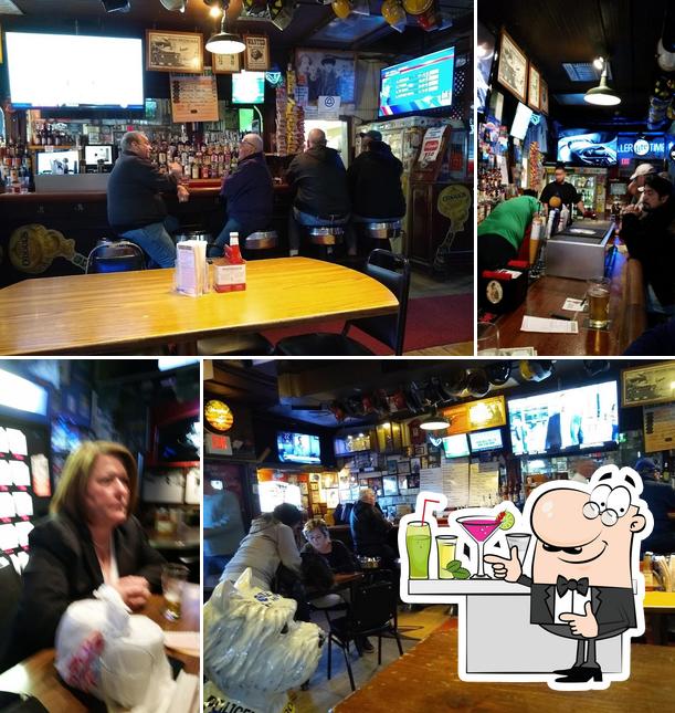 Collins Tavern