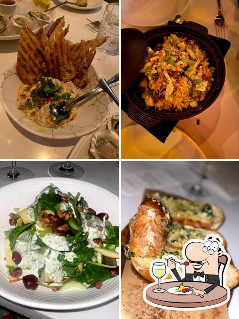 J Carver’s Oyster Bar & Chophouse