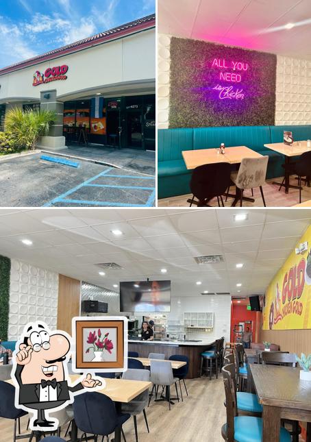 Gold Chicken Gold Miami (Sabor Hondureño)