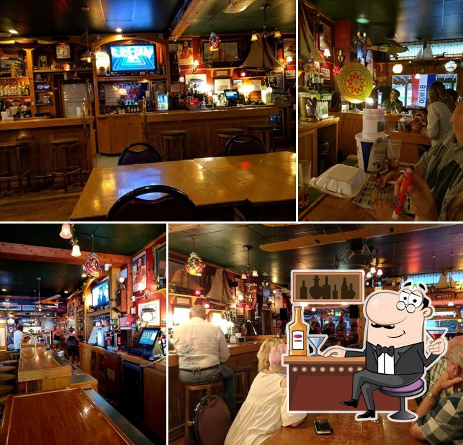 The Islander Bar