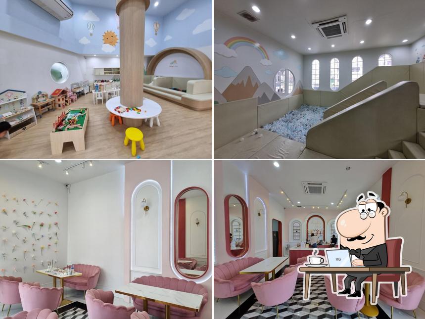 Shiny Day Kids Cafe