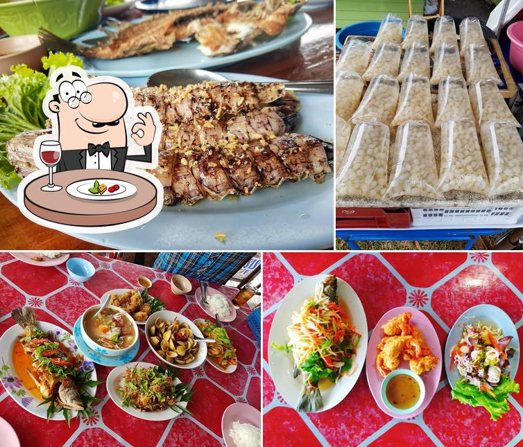 Ruean Phae Restaurant - Bang Phat