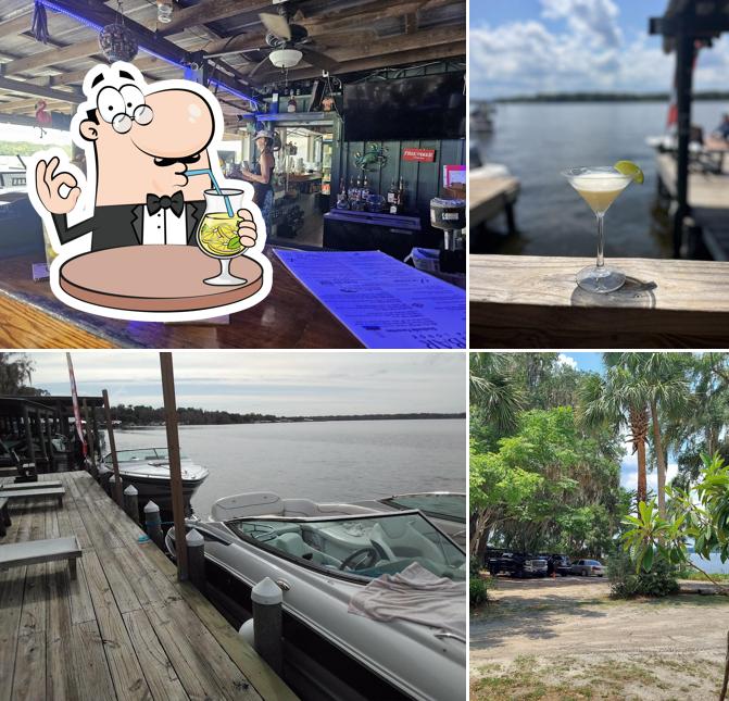 Boat Bar Welaka Lodge