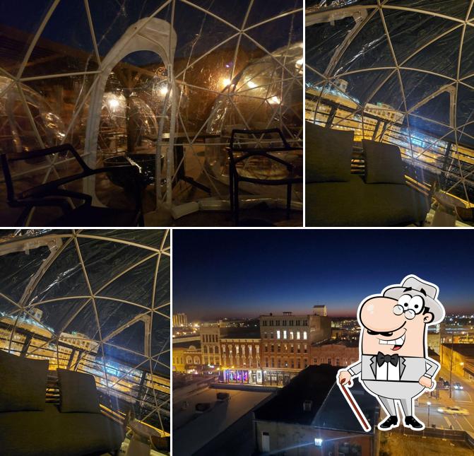Vantage Rooftop Lounge and Conservatory
