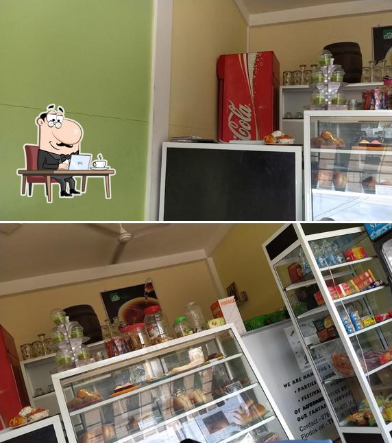 Monikas Food Hut