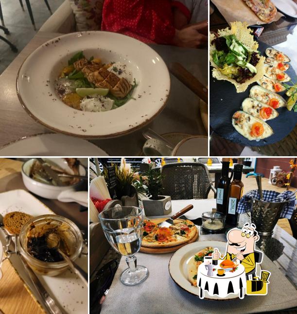 Улитки в "Пармезан Пасте Бар"