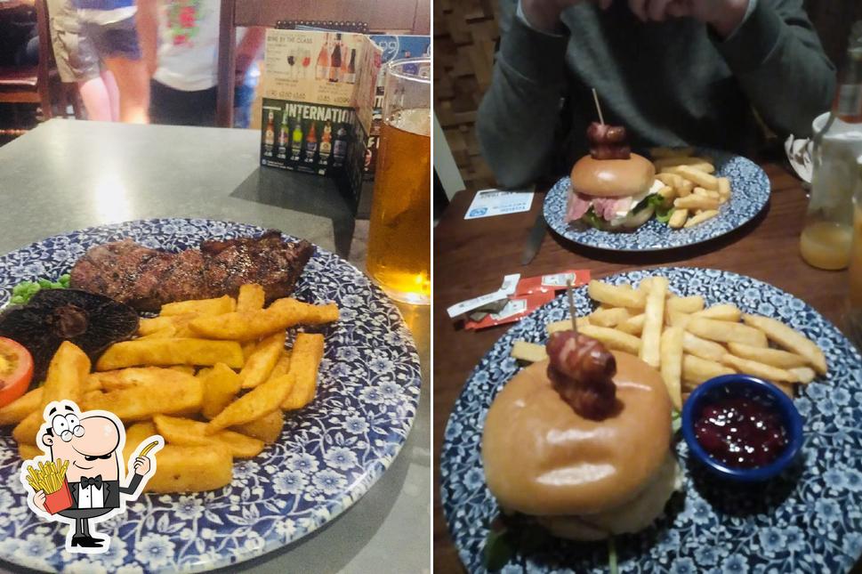 The Queen’s Head Hotel