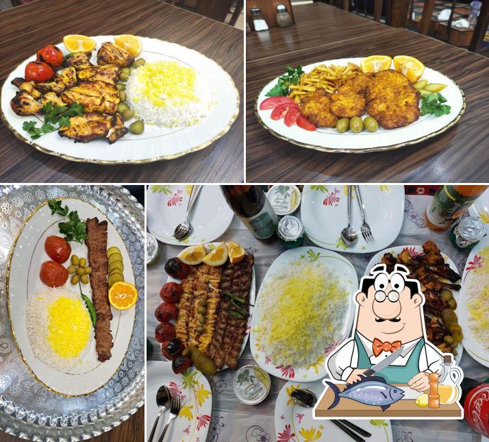 کافه رستوران شبهای رودهن