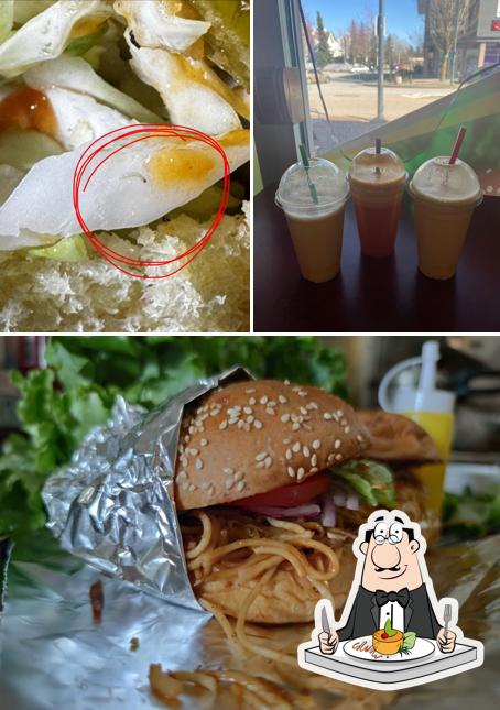 noodle burger : Namdhari Restaurant