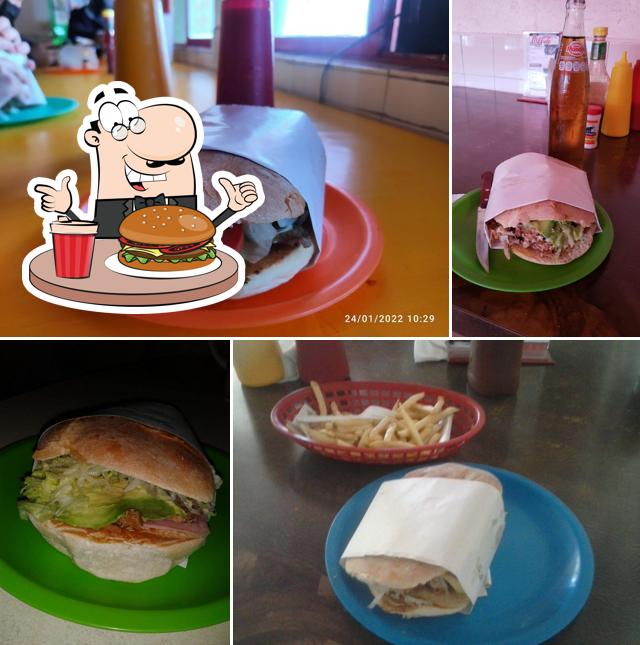 Tortas El Taurino