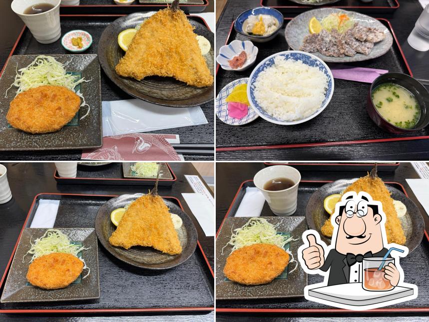 市場食堂 せん政水産（道の駅 ちくら潮風王国内）