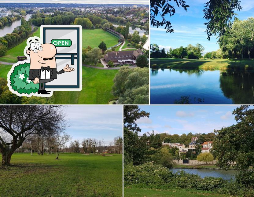 Golf Of L'île Fleurie