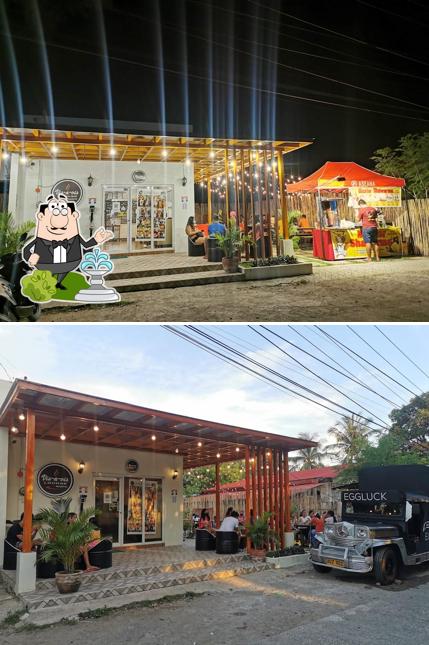 Vis-a-vis Lounge Pagudpud