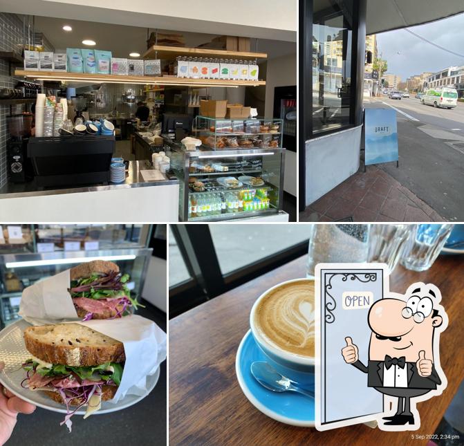 CAFE ON MONA