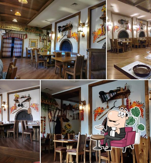 Забронируйте столик в "Корчме"