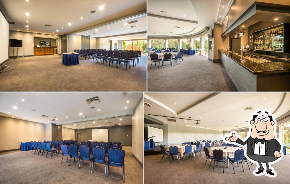 Manningham Hotel & Club