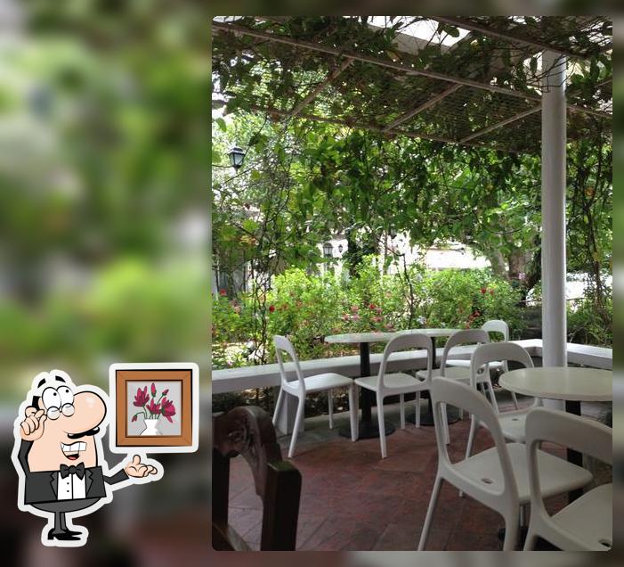 Cafe Platito