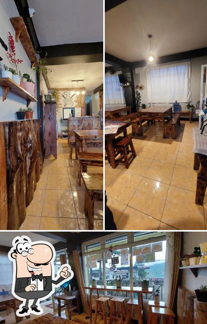 Happy Kitchen