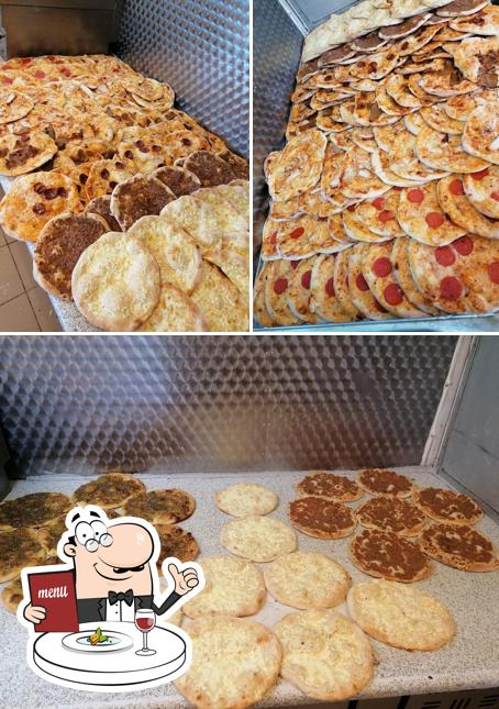 PIZZA HOUSE