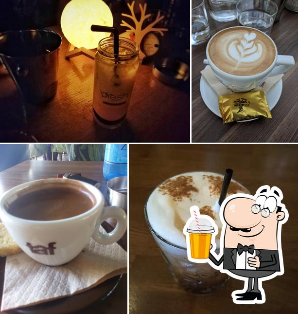 Treehouse Cafe Περιστέρι