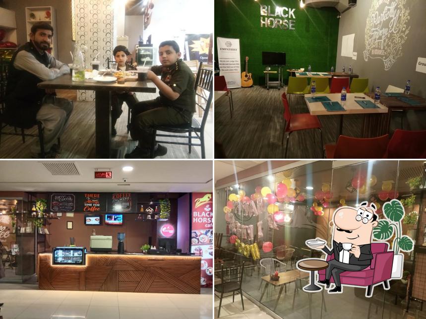 Black horse cafe