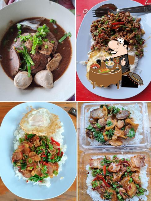 ก่วยเตี๋ยวเรือทอง 8