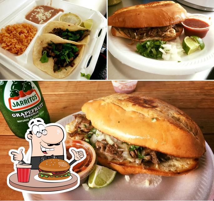 Mariachi's Mexican Tacos