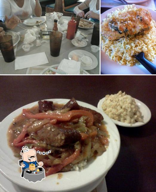 CoachHouse Restaurant