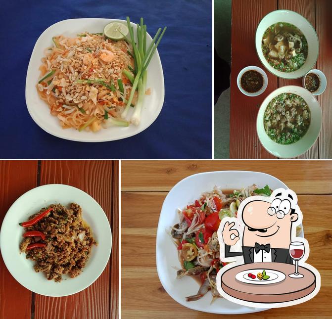 ร้าน8ดี ไก่ย่าง ส้มตำ อาหารอีสาน