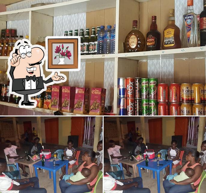Vero's Drinking Parlour (Red Light)