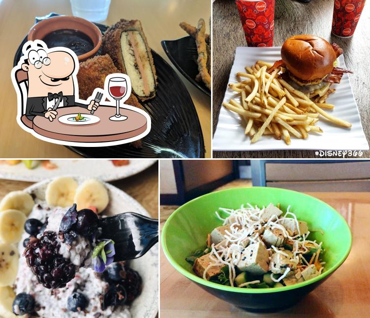 Tangaroa Terrace Tropical Bar & Grill