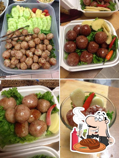 Tangmo's E-Sarn Thai Sausage