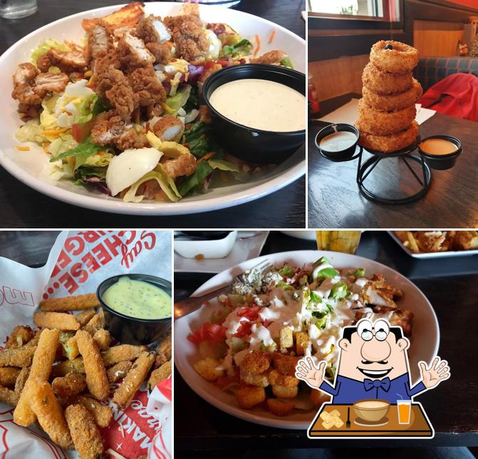 Red Robin Gourmet Burgers and Brews