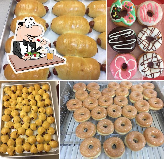 Evadale Donuts