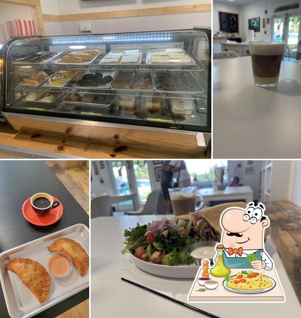Cositas Bakery & Coffee Shop