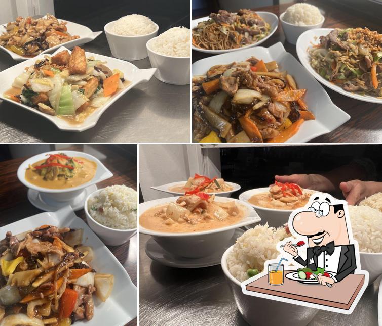Restaurant chef wong