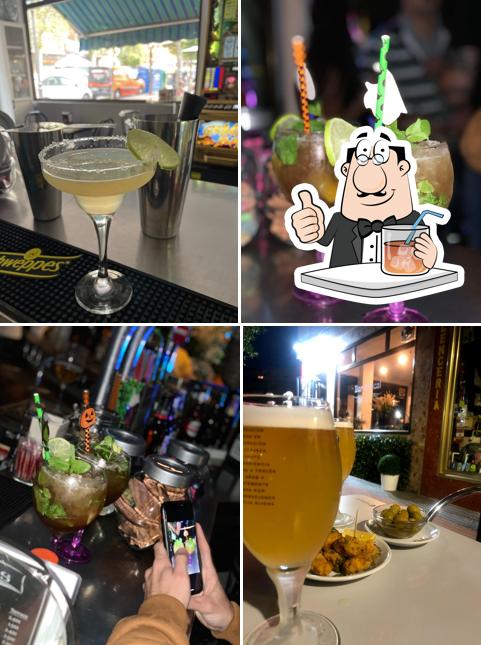 BAR CHACAL