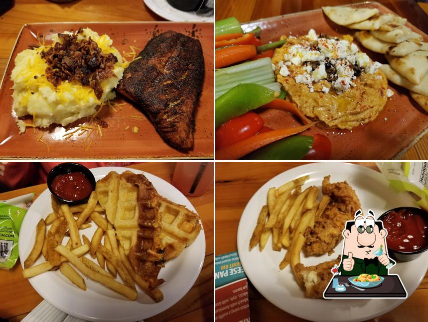 Lodge Wood Fired Grill
