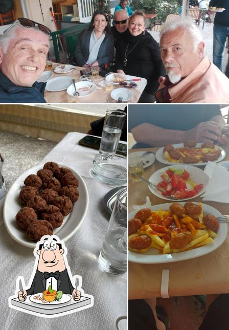 Εν Πάτραις
