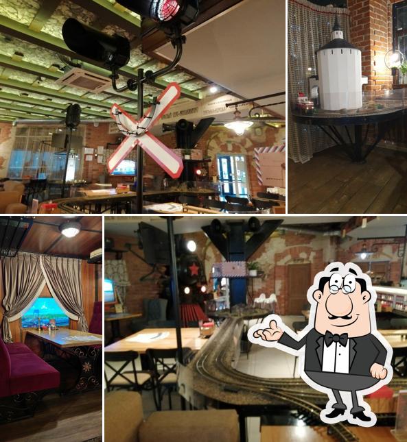 Посмотрите на внутренний интерьер "Паровозовъ вокзал"