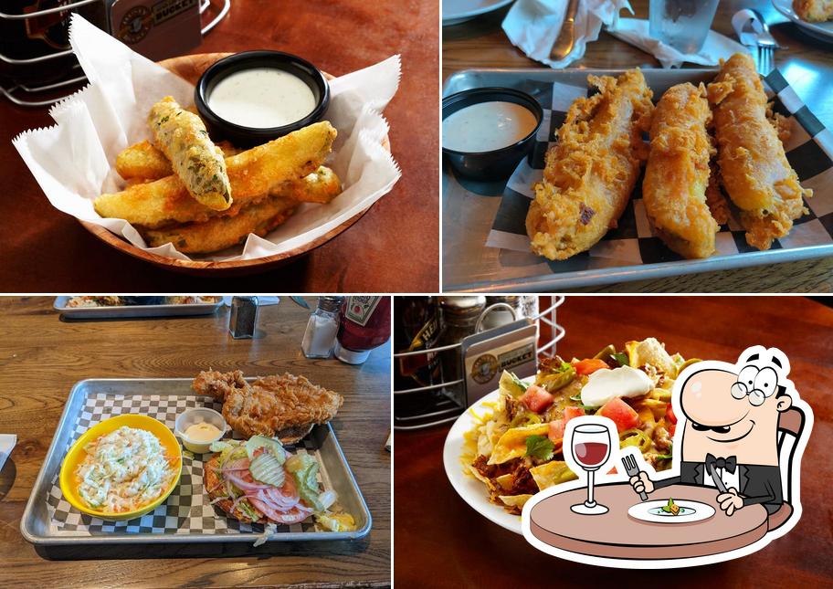 Rusty Bucket Restaurant and Tavern