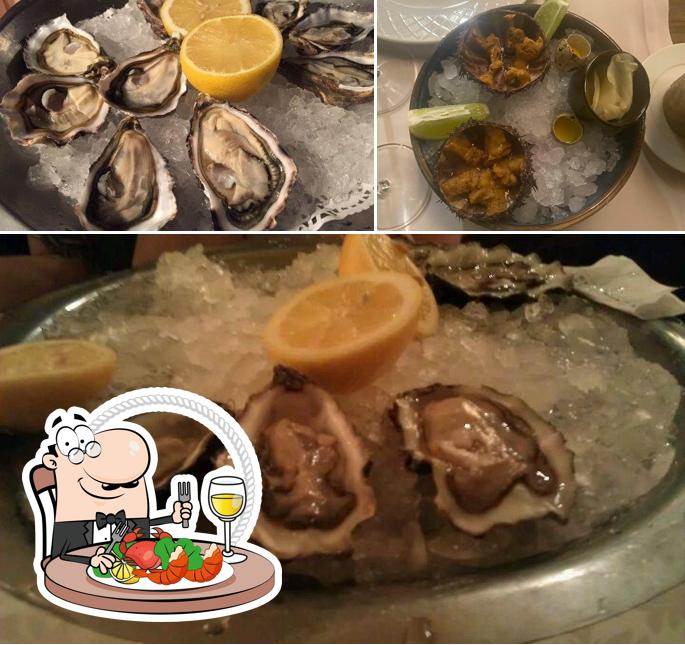 Попробуйте блюда с морепродуктами в "Рыбном базаре"