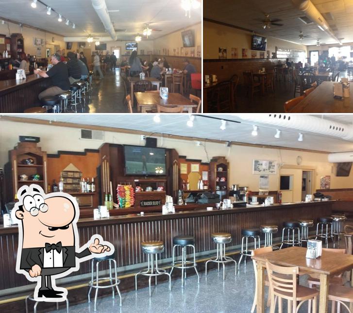 Varsity Sports Bar